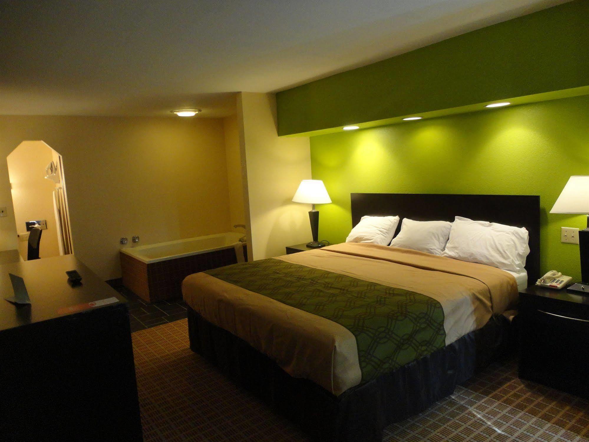 Days Inn By Wyndham Harrisonburg Exterior photo