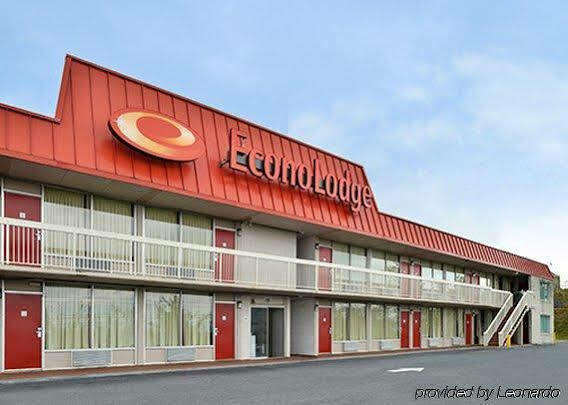 Days Inn By Wyndham Harrisonburg Exterior photo